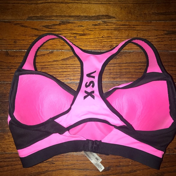 Victoria Secret (VSX) sports bra - Picture 2 of 4